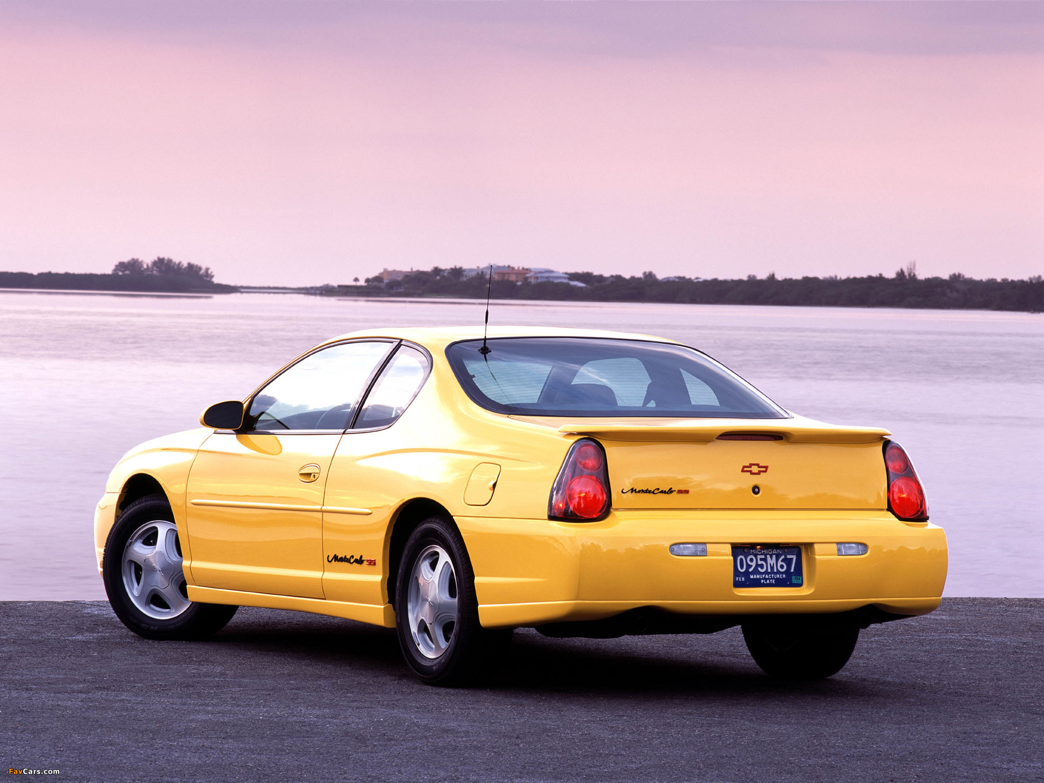 Pictures of Chevrolet Monte Carlo SS 2000–05 (2048 x 1536)