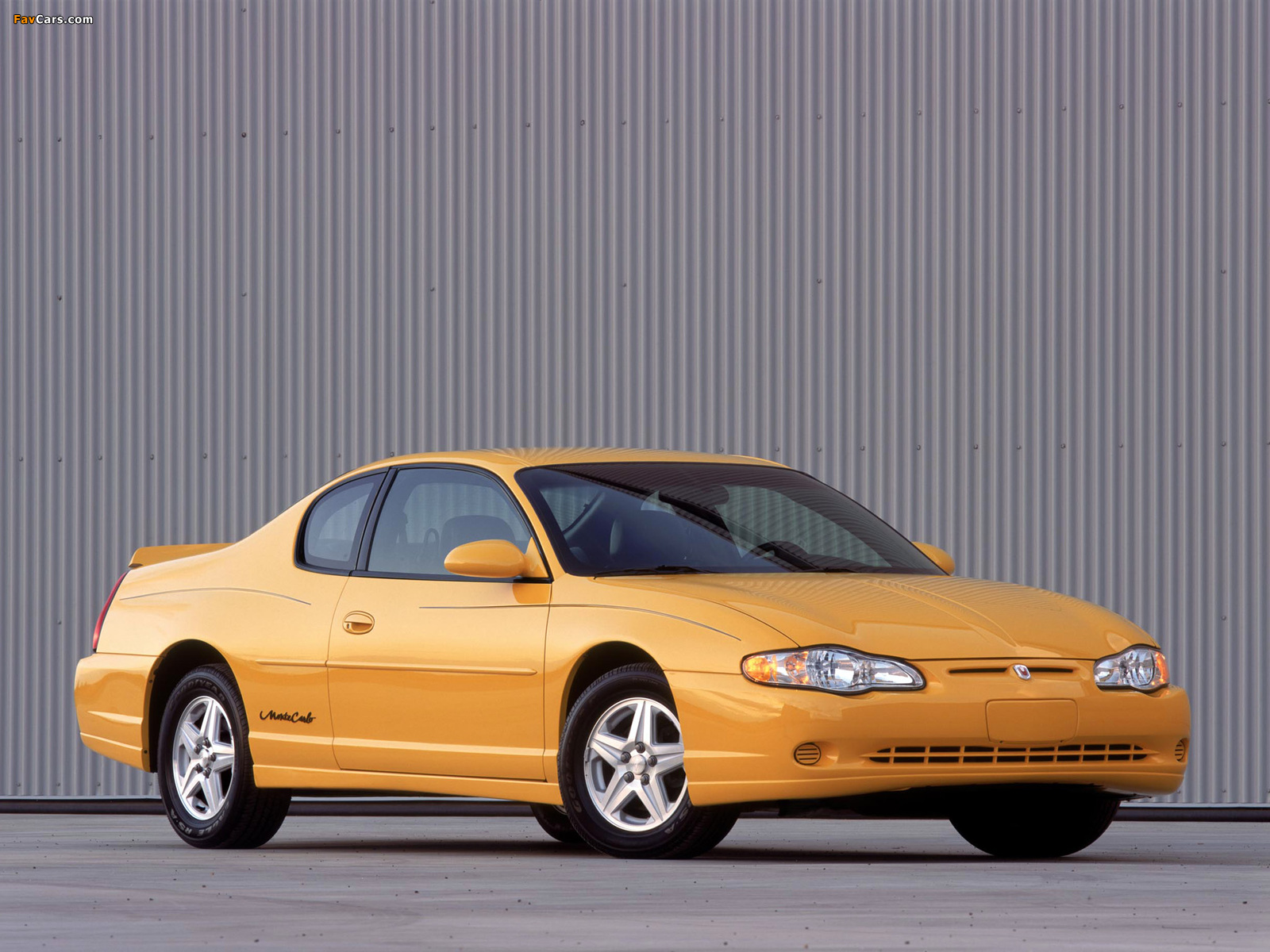 Chevrolet Monte Carlo 2000–05 wallpapers (1600 x 1200)