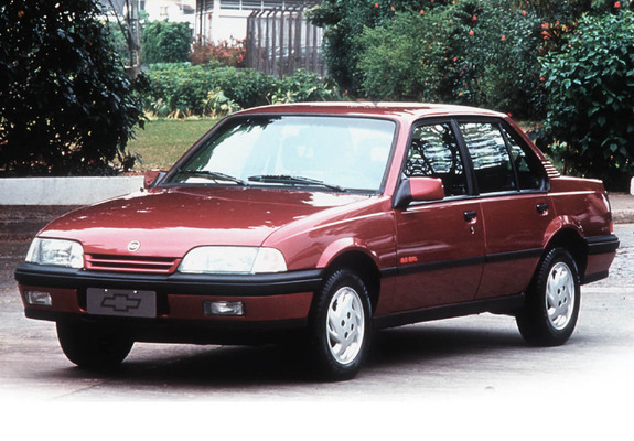 Chevrolet Monza 1991–96 pictures