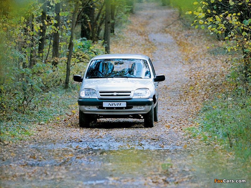 Chevrolet Niva 2002–09 pictures (800 x 600)