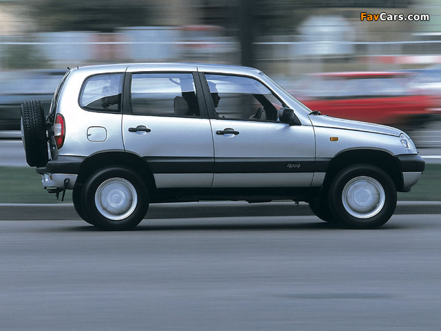 Pictures of Chevrolet Niva 2002–09 (640 x 480)