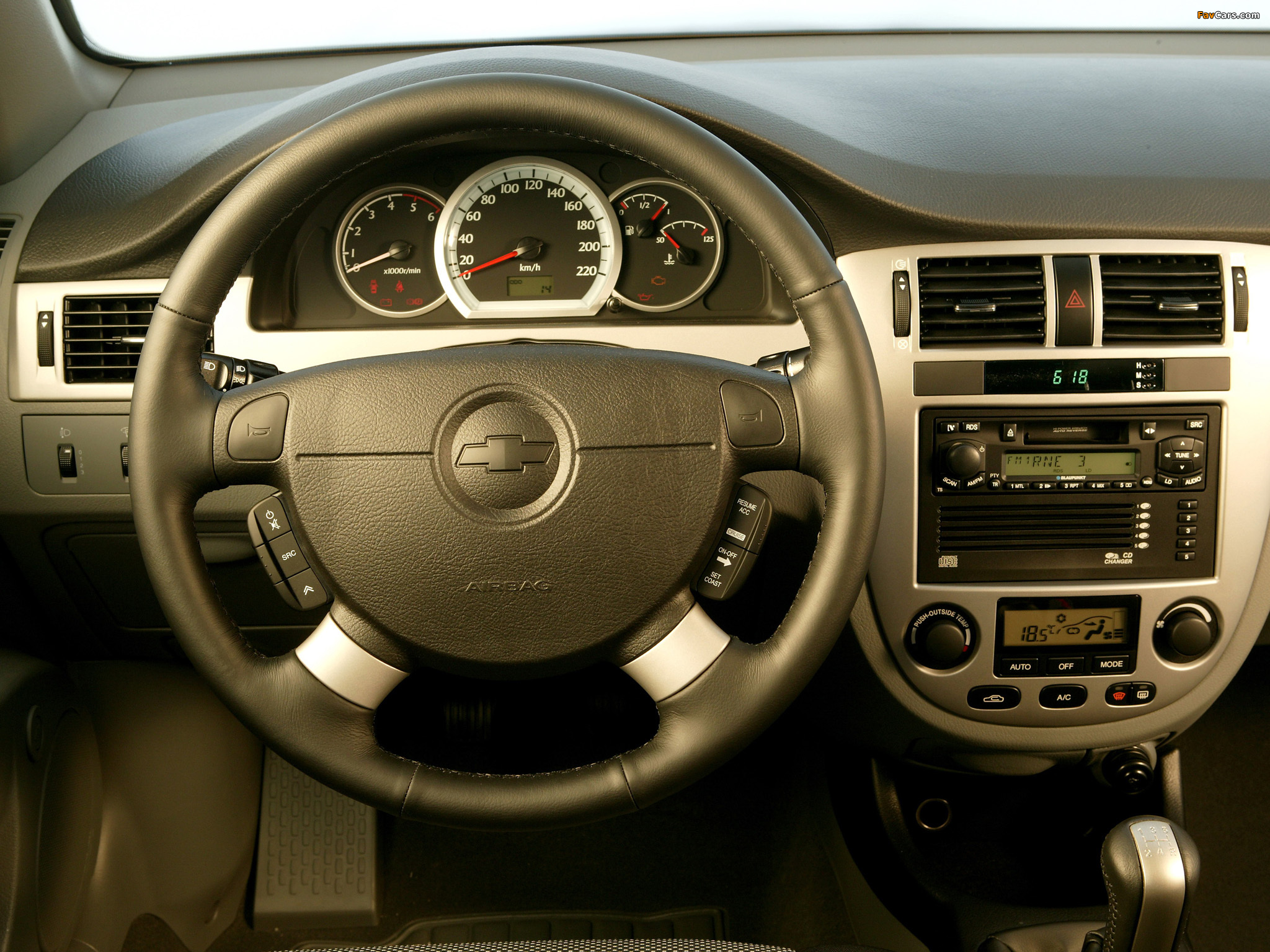 Chevrolet Nubira Sedan 2004–09 pictures (2048 x 1536)