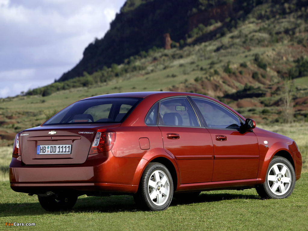 Images of Chevrolet Nubira Sedan 2004 (1024 x 768)