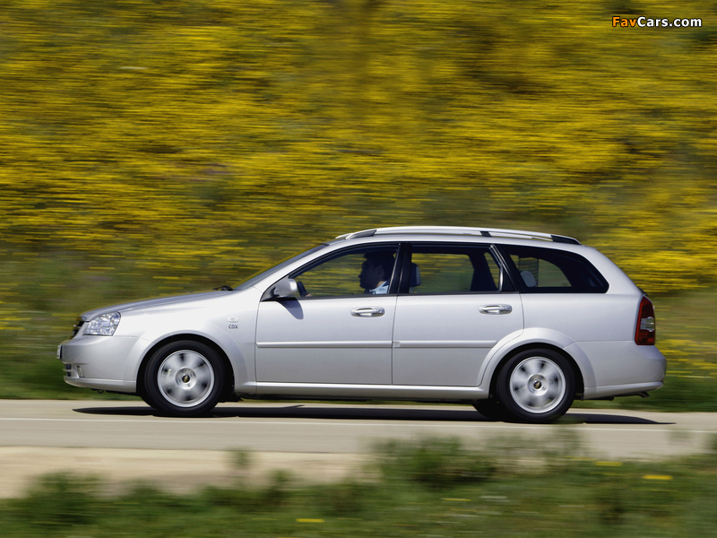 Images of Chevrolet Nubira Station Wagon 2004–09 (800 x 600)