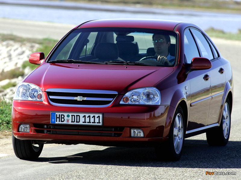 Chevrolet Nubira Sedan 2004 wallpapers (800 x 600)