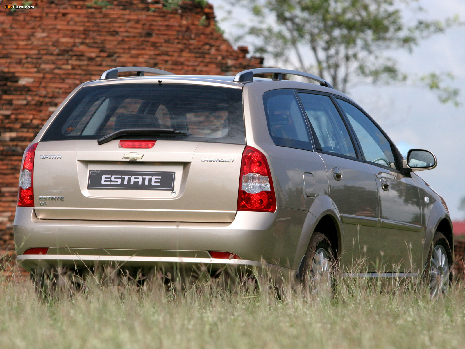 Chevrolet Optra Estate IN-spec 2004–07 images (1600 x 1200)