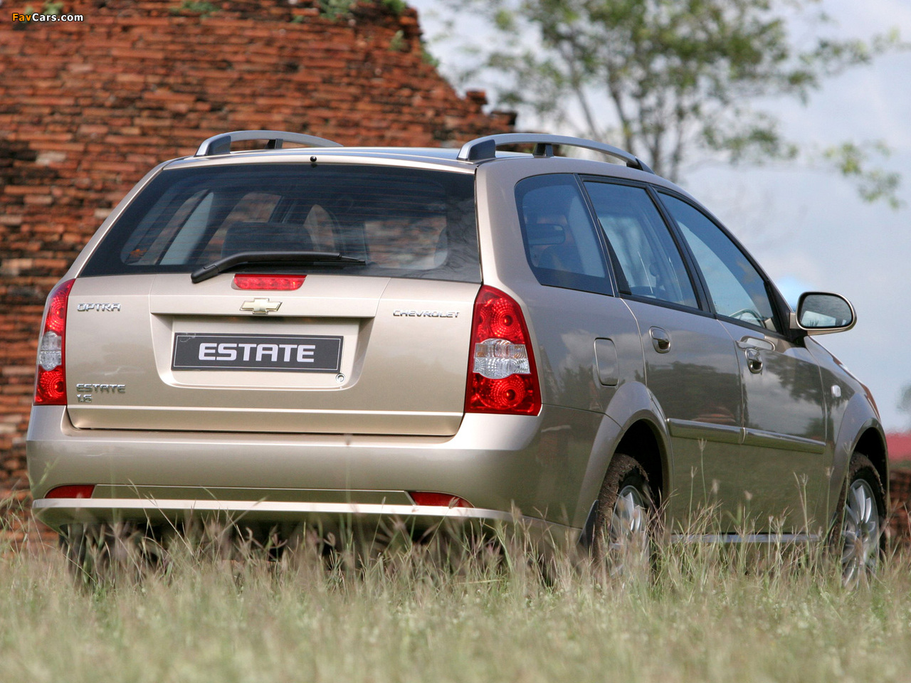 Chevrolet Optra Estate IN-spec 2004–07 images (1280 x 960)