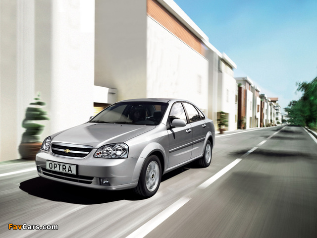 Chevrolet Optra Sedan 2004–09 wallpapers (640 x 480)