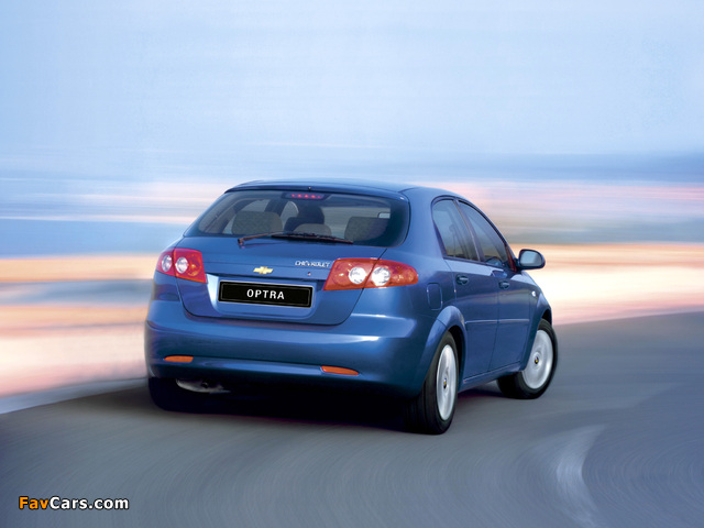 Chevrolet Optra 5 2005 images (640 x 480)