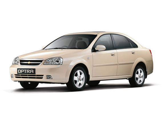 Images of Chevrolet Optra Sedan IN-spec 2004–07