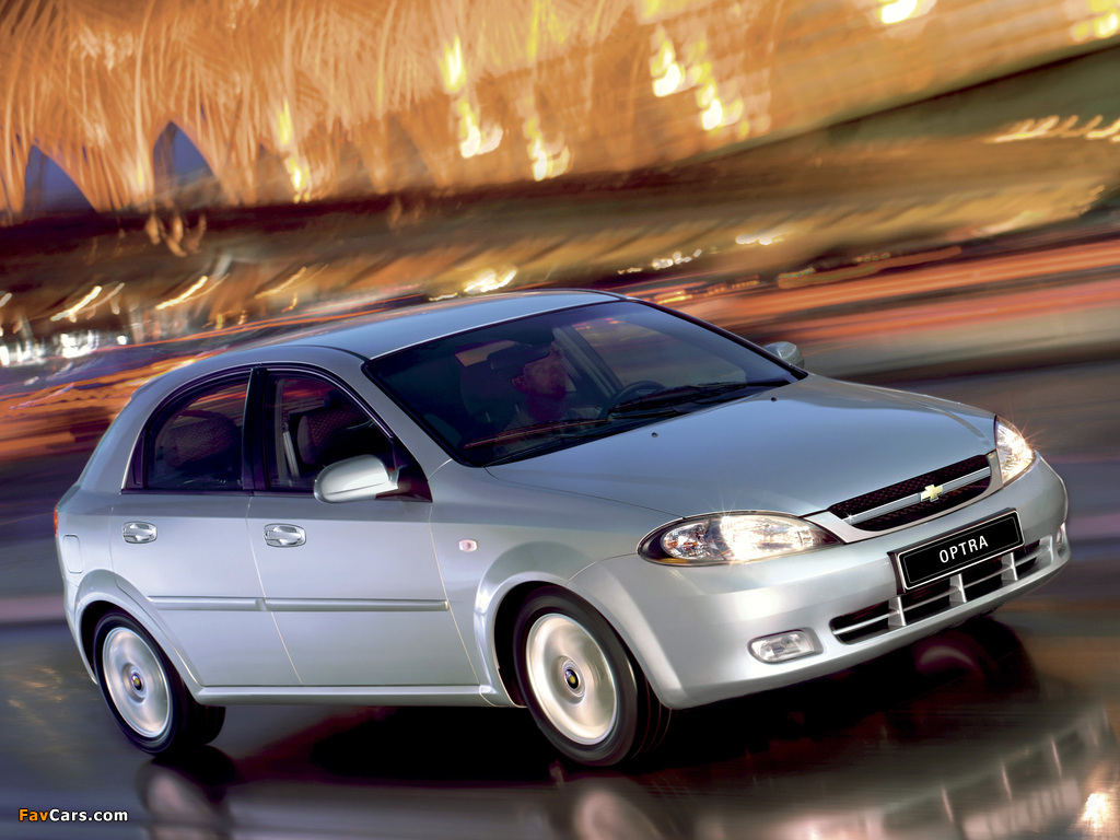 Images of Chevrolet Optra5 2004–08 (1024 x 768)