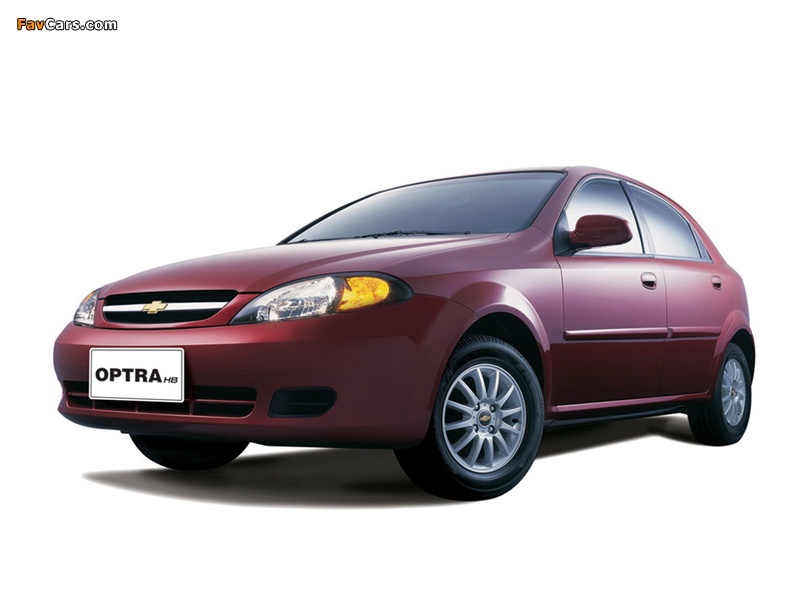Photos of Chevrolet Optra5 2004–08 (800 x 600)