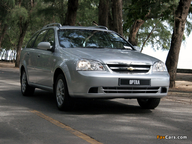 Pictures of Chevrolet Optra Estate IN-spec 2004–07 (640 x 480)