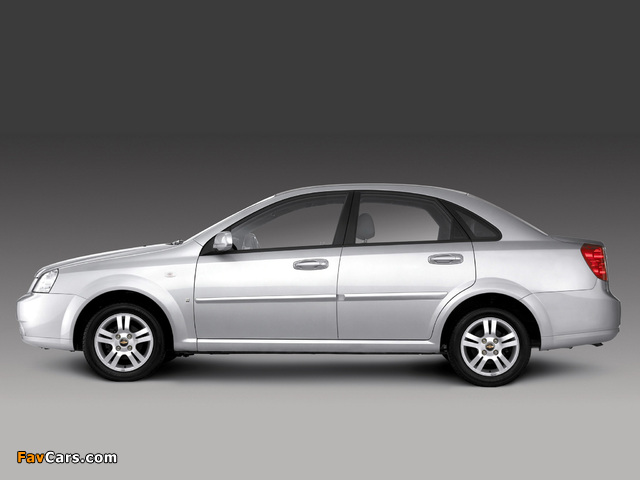 Chevrolet Optra Sedan CA-spec 2004–08 wallpapers (640 x 480)