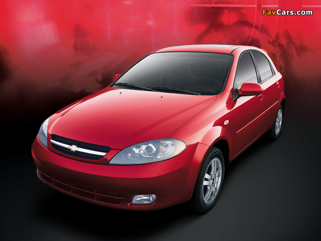 Chevrolet Optra 5 2005 wallpapers (640 x 480)
