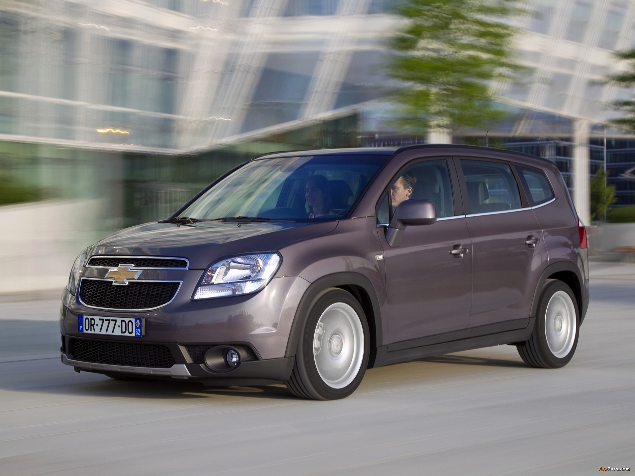 Chevrolet Orlando 2010 pictures (2048 x 1536)