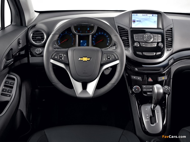 Chevrolet Orlando 2010 wallpapers (800 x 600)