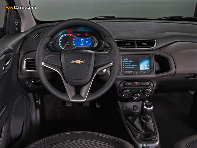 Chevrolet Prisma 2013 images (640 x 480)