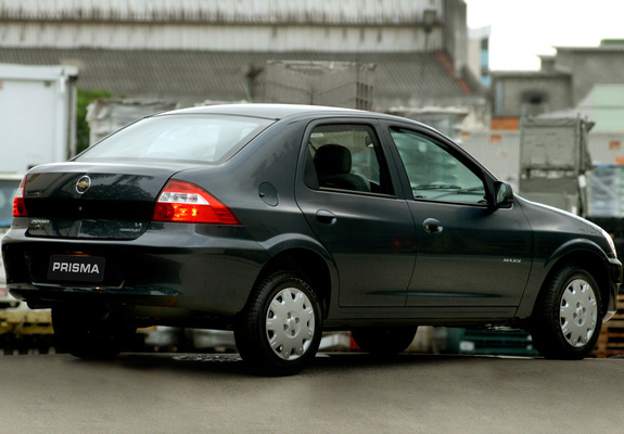 Images of Chevrolet Prisma 2006–11