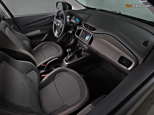 Pictures of Chevrolet Prisma 2013 (640 x 480)