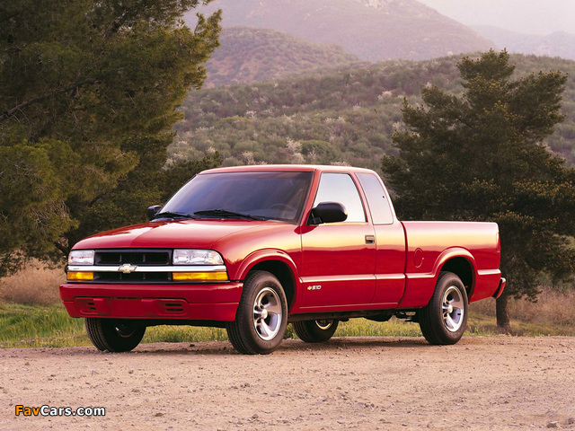 Chevrolet S-10 Extended Cab 1998–2003 images (640 x 480)