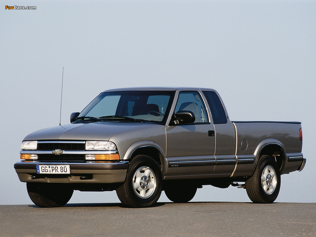 Chevrolet S-10 Extended Cab EU-spec 1998–2003 images (1024 x 768)