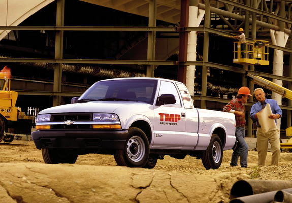 Chevrolet S-10 Extended Cab 1998–2003 photos