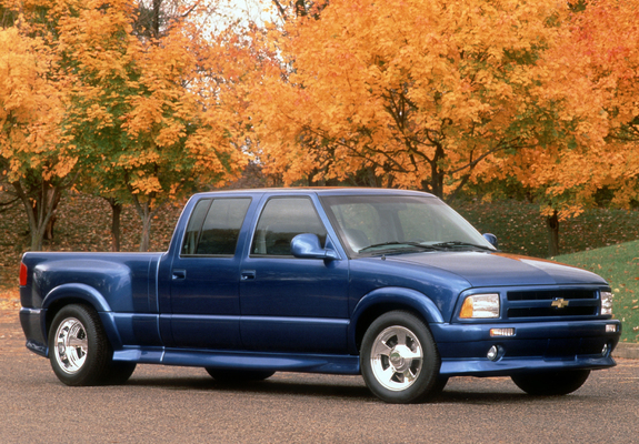 Chevrolet S-10 V8 Xtreme Pickup 2003 images
