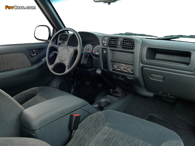 Chevrolet S-10 Crew Cab BR-spec 2005–08 photos (640 x 480)