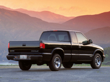 Images of Chevrolet S-10 Extended Cab 1998–2003