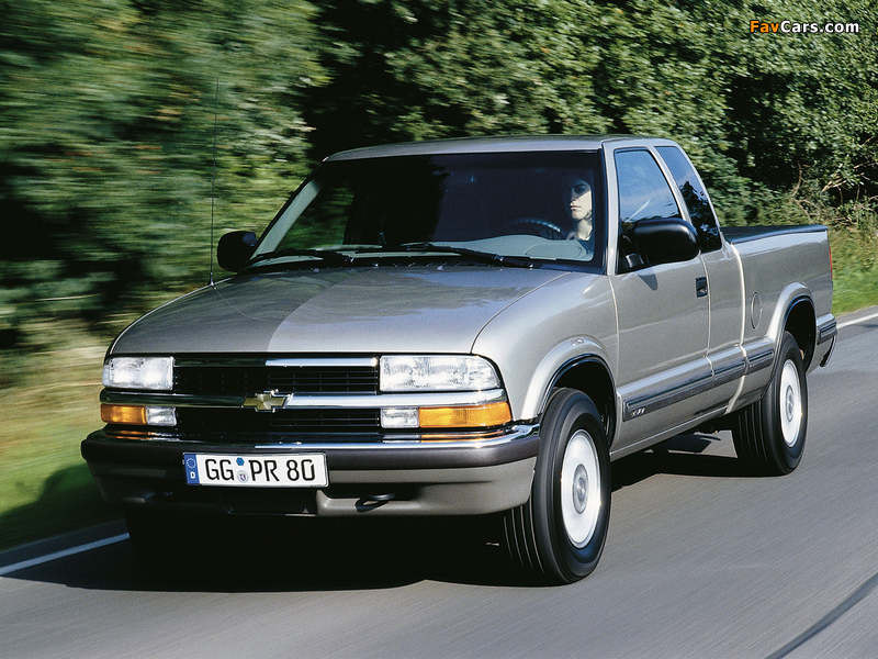 Photos of Chevrolet S-10 Extended Cab EU-spec 1998–2003 (800 x 600)