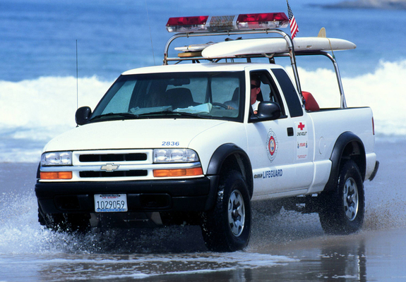 Photos of Chevrolet S-10 Marine Safety Vehicle 1999