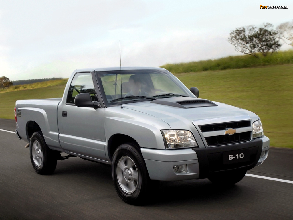 Photos of Chevrolet S-10 Regular Cab BR-spec 2008–12 (1024 x 768)