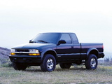 Pictures of Chevrolet S-10 ZR2 Extended Cab 1998–2003