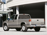 Pictures of Chevrolet S-10 Extended Cab EU-spec 1998–2003