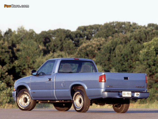 Chevrolet S-10 Single Cab 1998–2003 wallpapers (640 x 480)