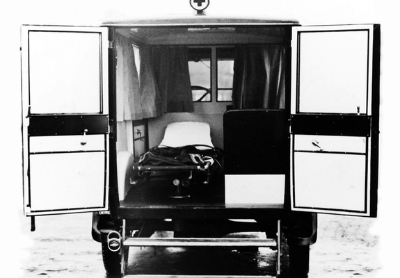 Photos of Chevrolet Superior Ambulance by Vermeulen (Series B) 1923