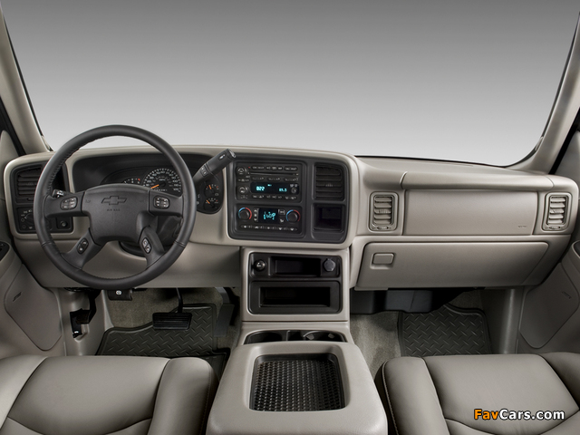 Chevrolet Silverado 3500 HD Extended Cab 2002–07 images (640 x 480)