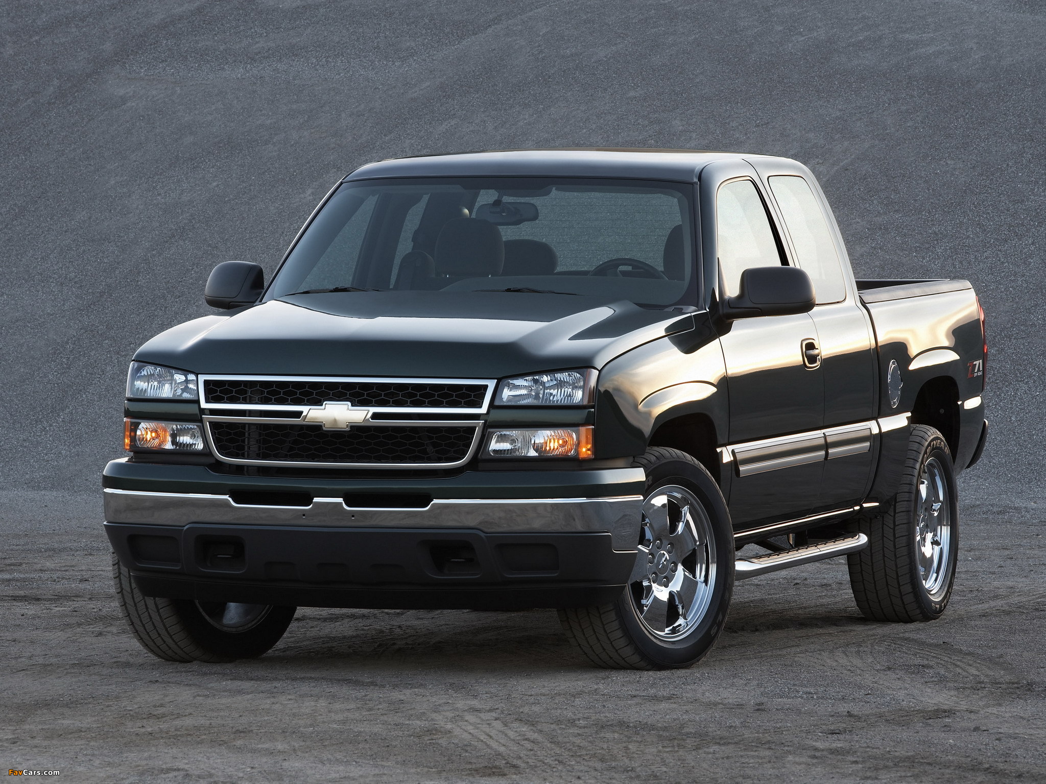 Chevrolet Silverado Extended Cab 2002–06 pictures (2048 x 1536)