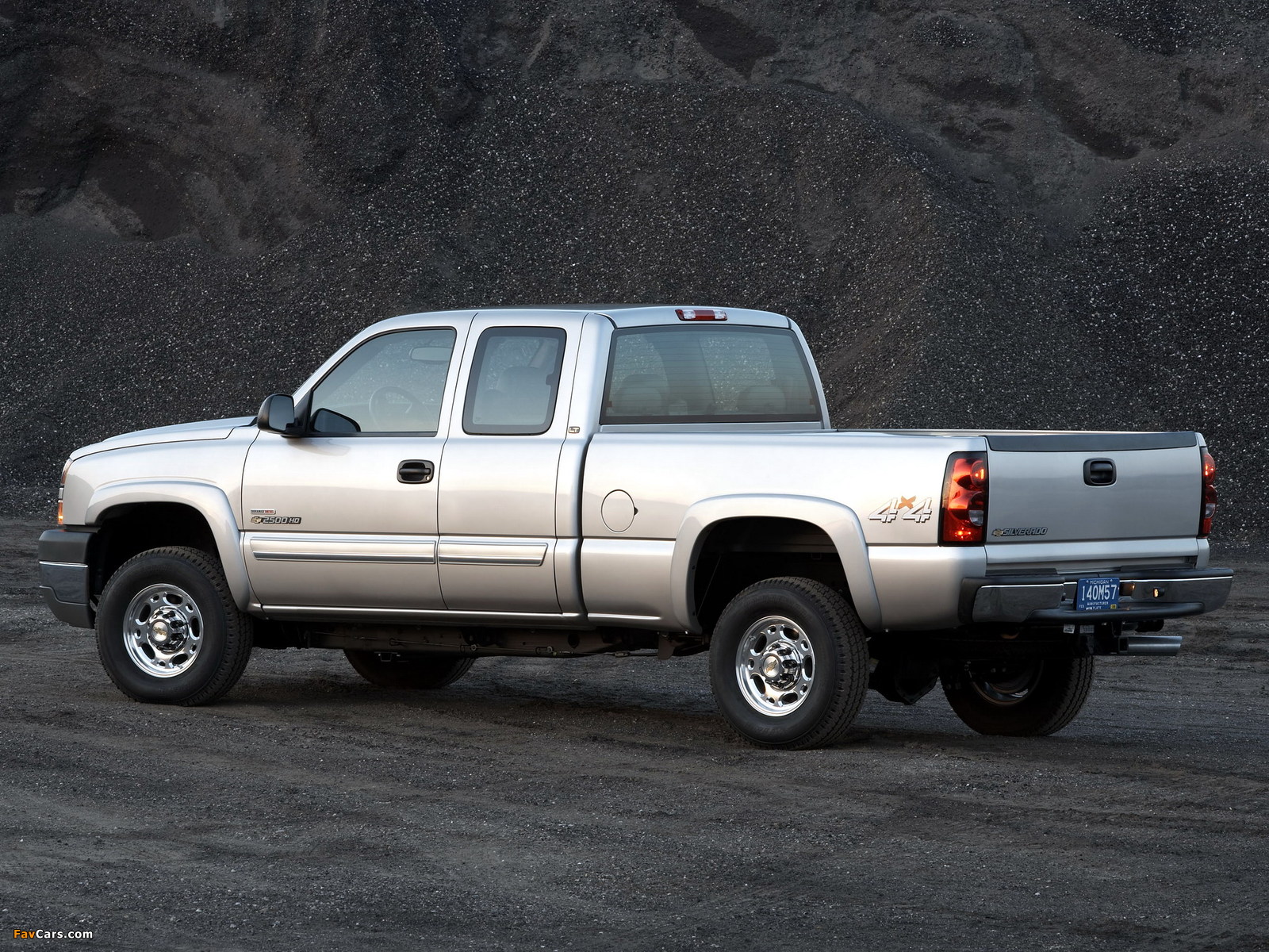 Chevrolet Silverado 2500 HD Extended Cab 2002–07 pictures (1600 x 1200)