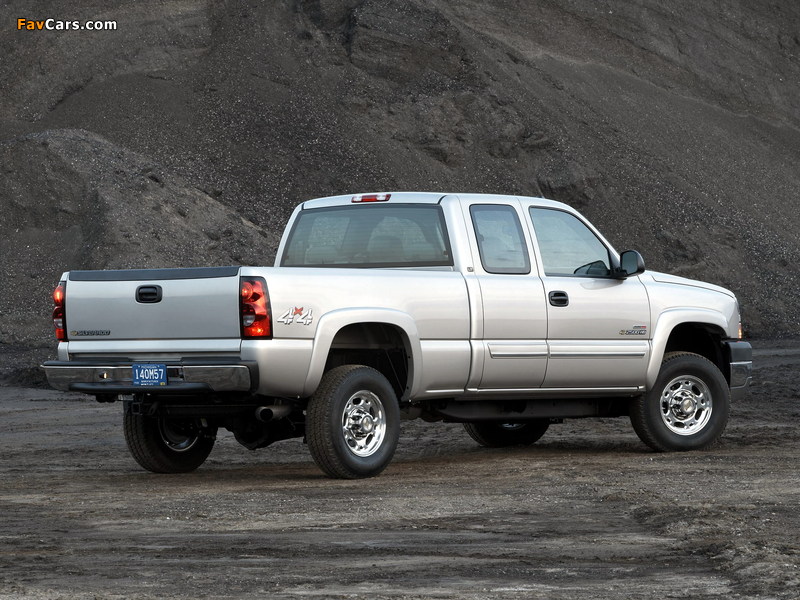 Chevrolet Silverado 2500 HD Extended Cab 2002–07 wallpapers (800 x 600)