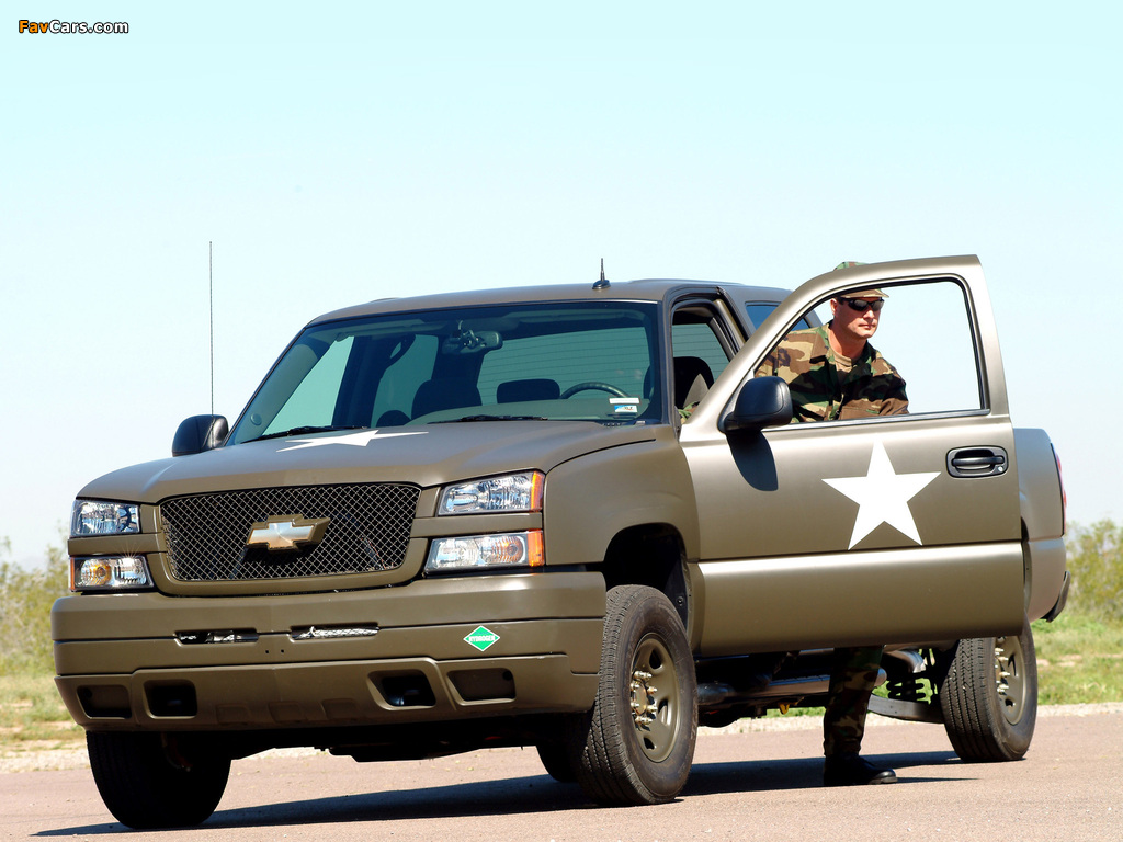 Chevrolet Silverado Hydrogen Military Vehicle 2005 wallpapers (1024 x 768)