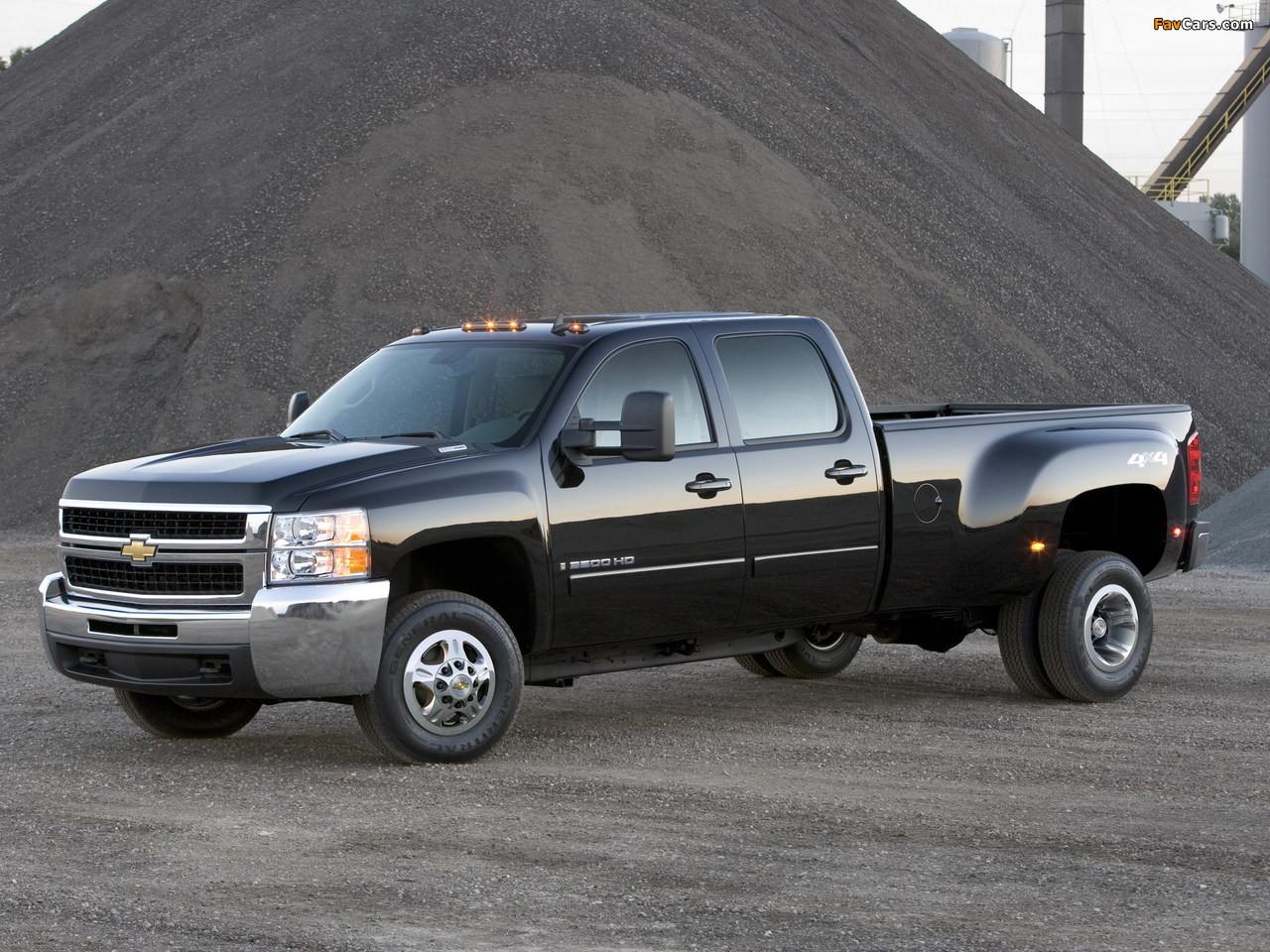 Chevrolet Silverado 3500 HD Crew Cab 2007–10 images (1280 x 960)