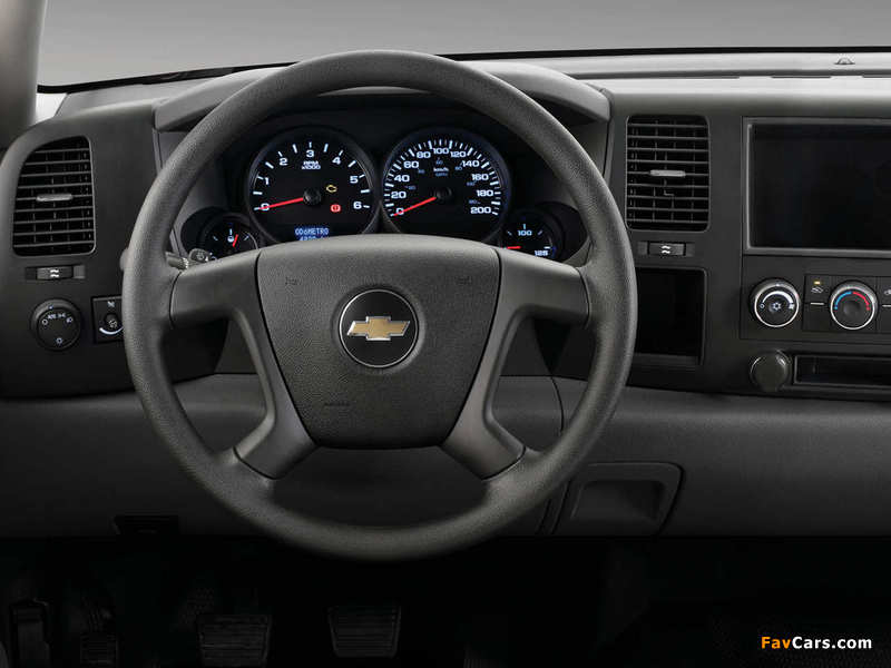 Chevrolet Silverado Regular Cab 2007–13 images (800 x 600)