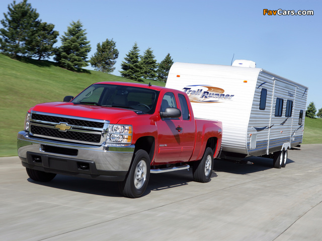 Chevrolet Silverado 2500 HD Extended Cab 2010–13 images (640 x 480)