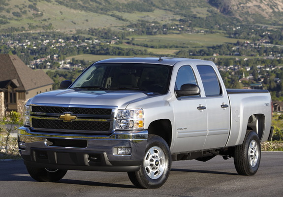 Chevrolet Silverado 2500 HD Crew Cab 2010–13 photos