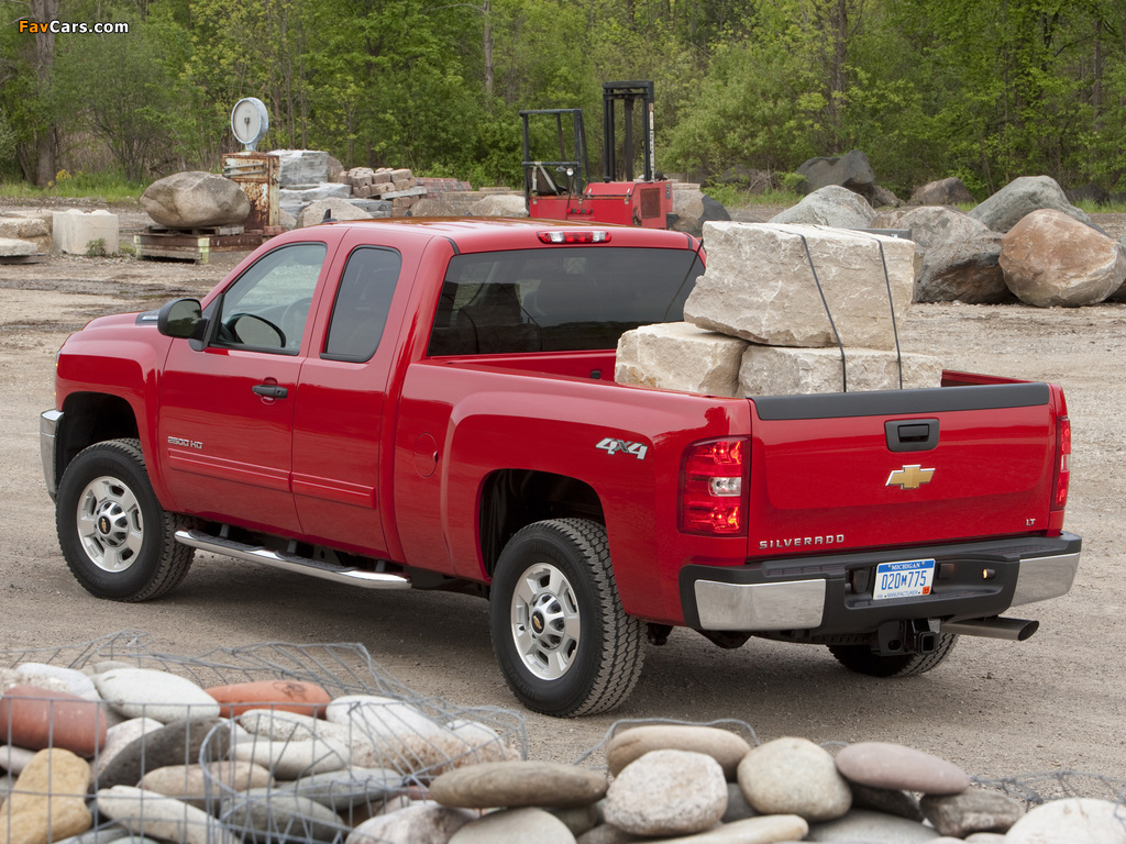 Chevrolet Silverado 2500 HD Extended Cab 2010–13 wallpapers (1024 x 768)