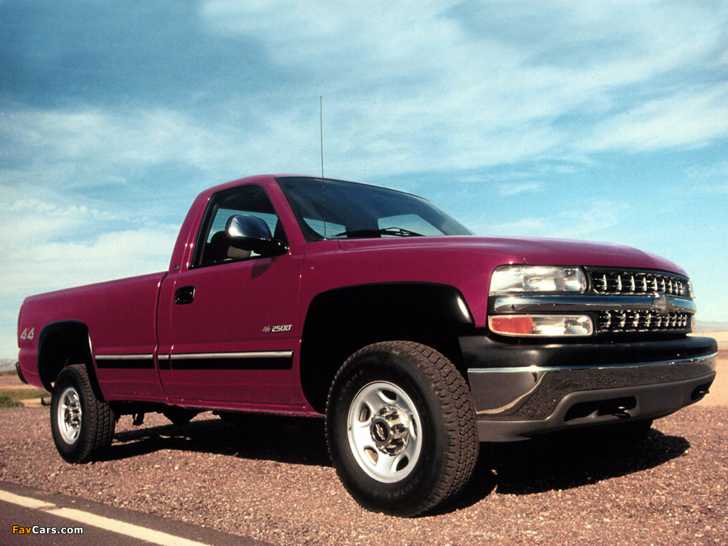 Images of Chevrolet Silverado Regular Cab 1999–2002 (1024 x 768)