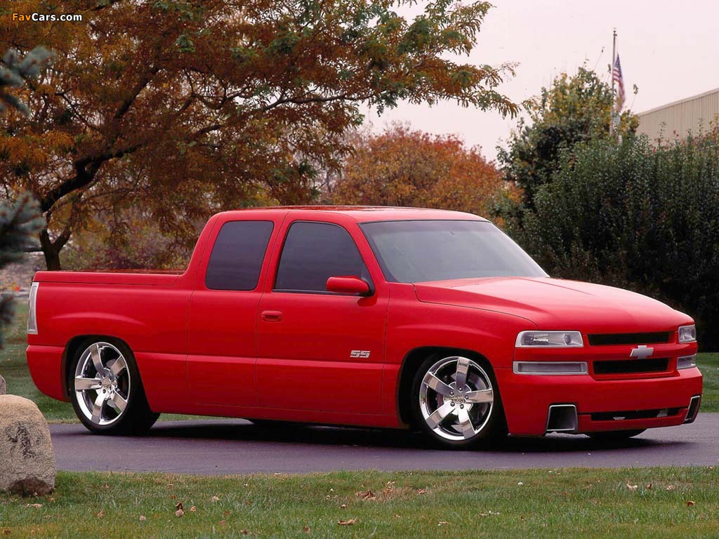 Images of Chevrolet Silverado SST Concept 2002 (1024 x 768)