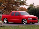 Images of Chevrolet Silverado SST Concept 2002